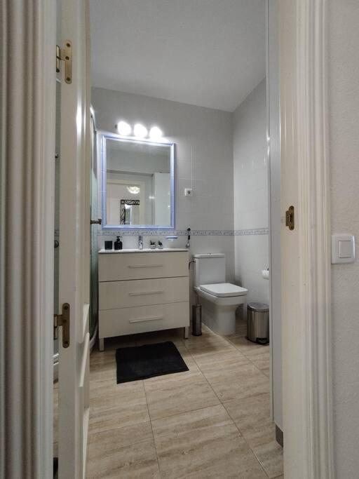Rent4 Malaga Tamarindo Apartamento
